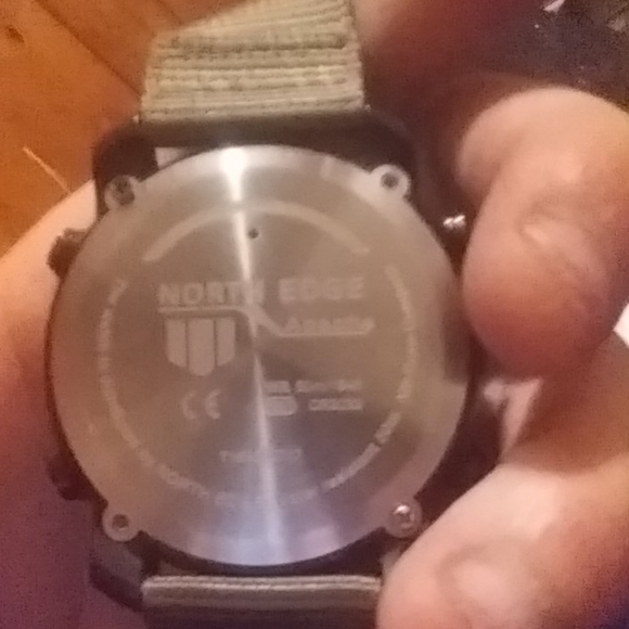 North Edge Apache Watch in Good Condition! - Picture 3 of 3